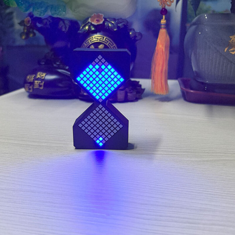 Cyber-style LED electronic sand timer: gravity-sensing
